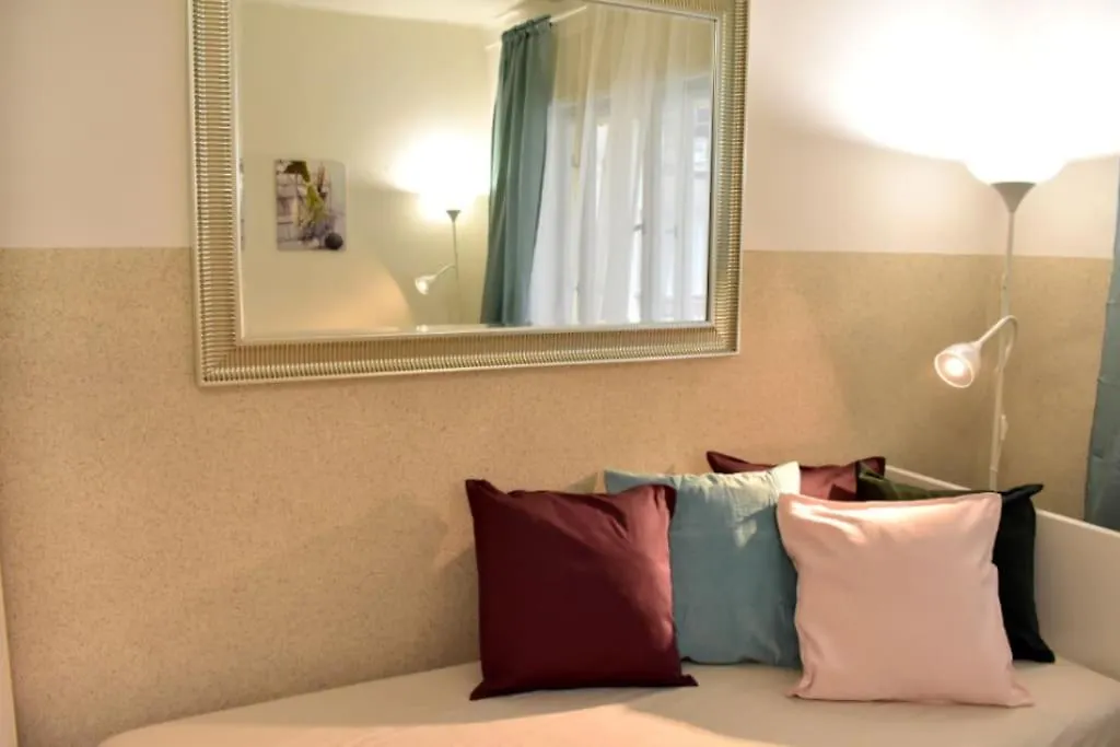 Apartment In Прага